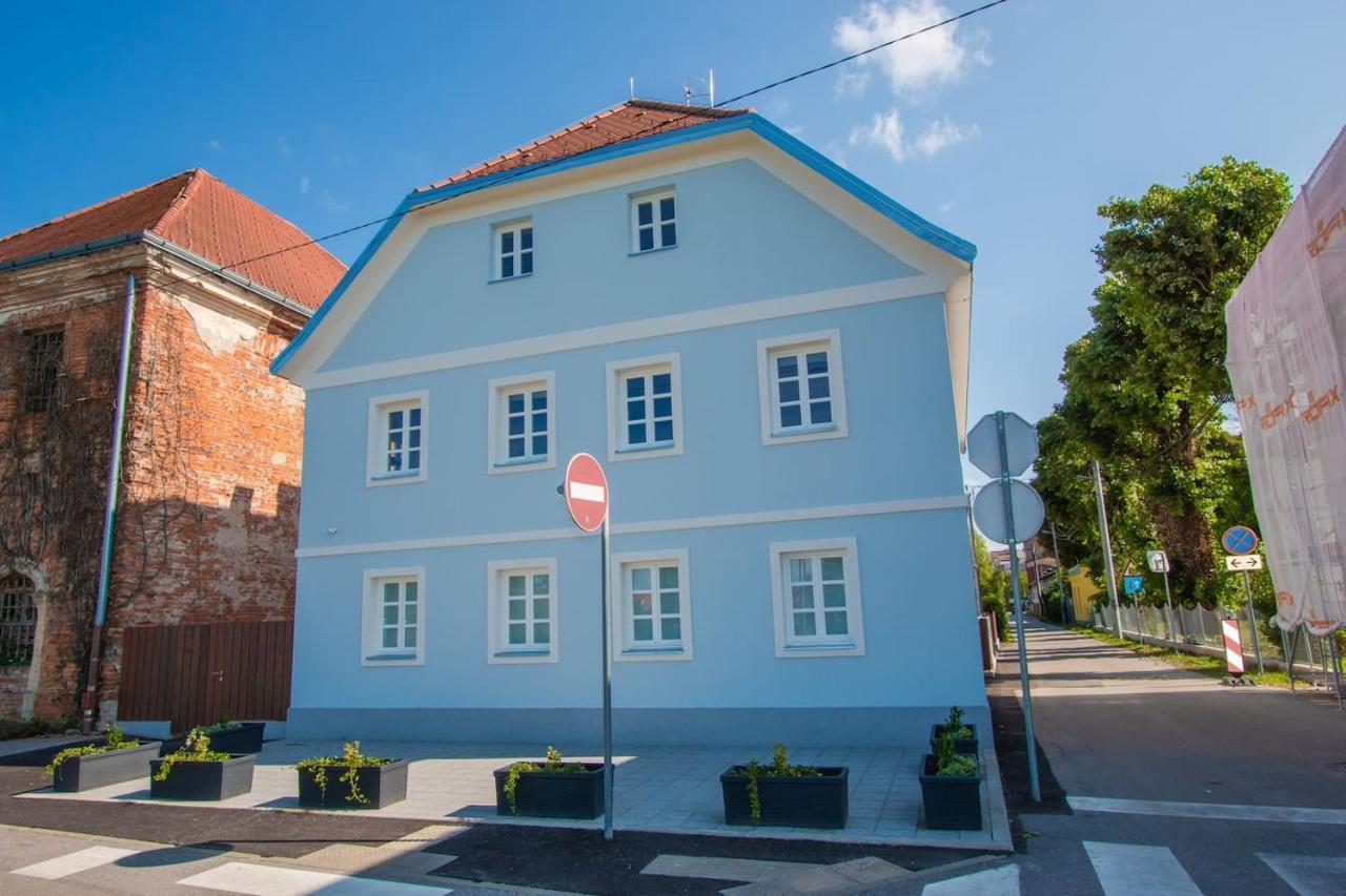 Apartmani Kac Károlyváros Kültér fotó
