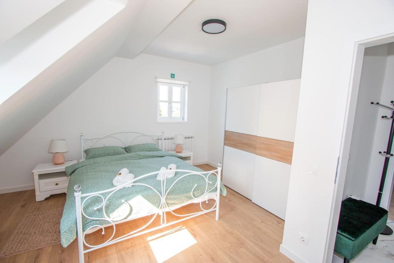 Apartmani Kac Károlyváros Kültér fotó