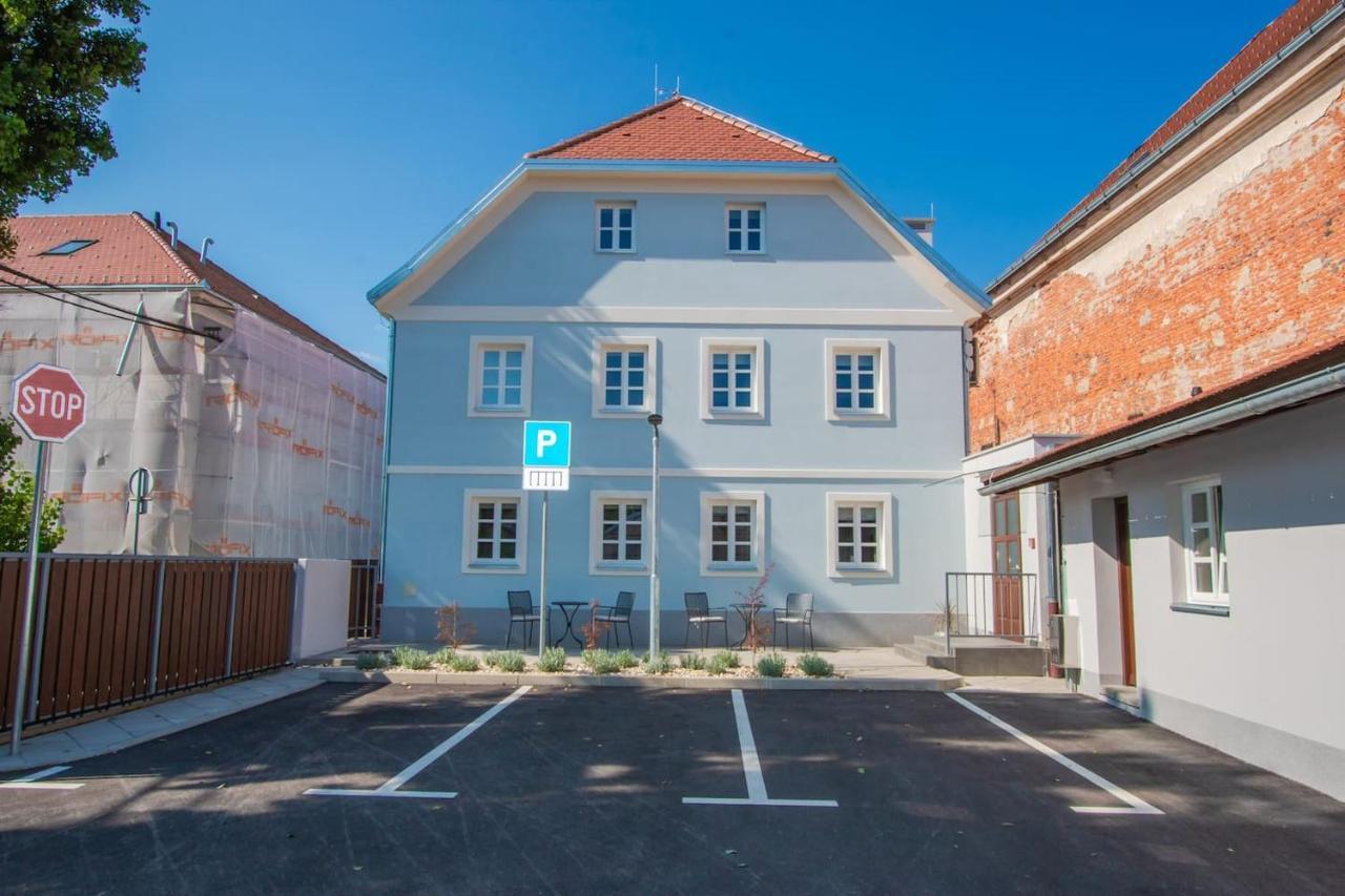 Apartmani Kac Károlyváros Kültér fotó