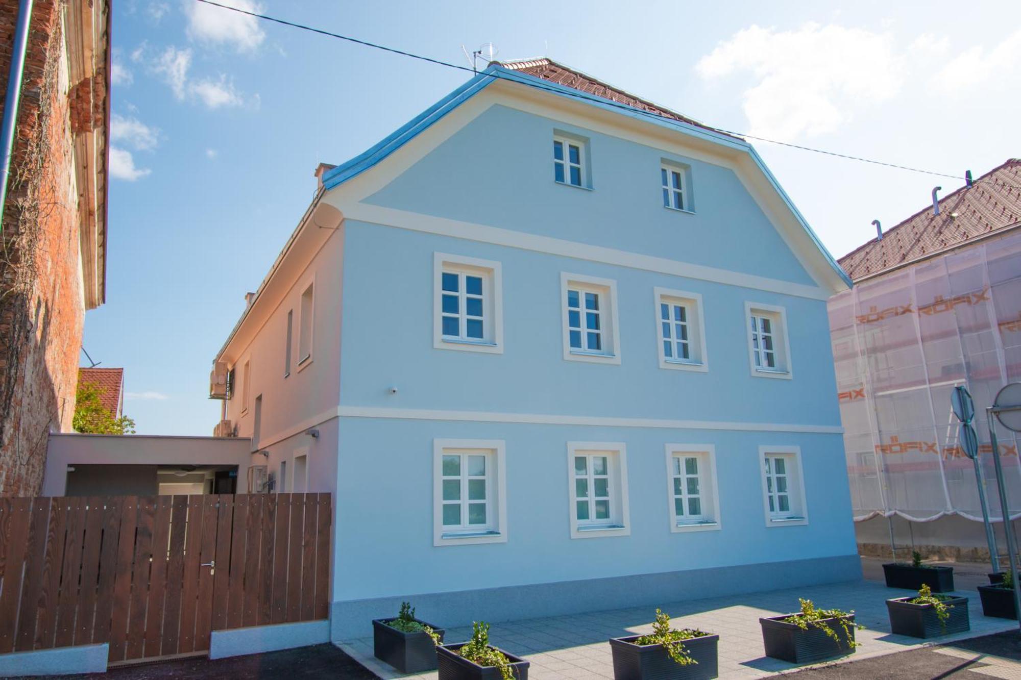 Apartmani Kac Károlyváros Kültér fotó