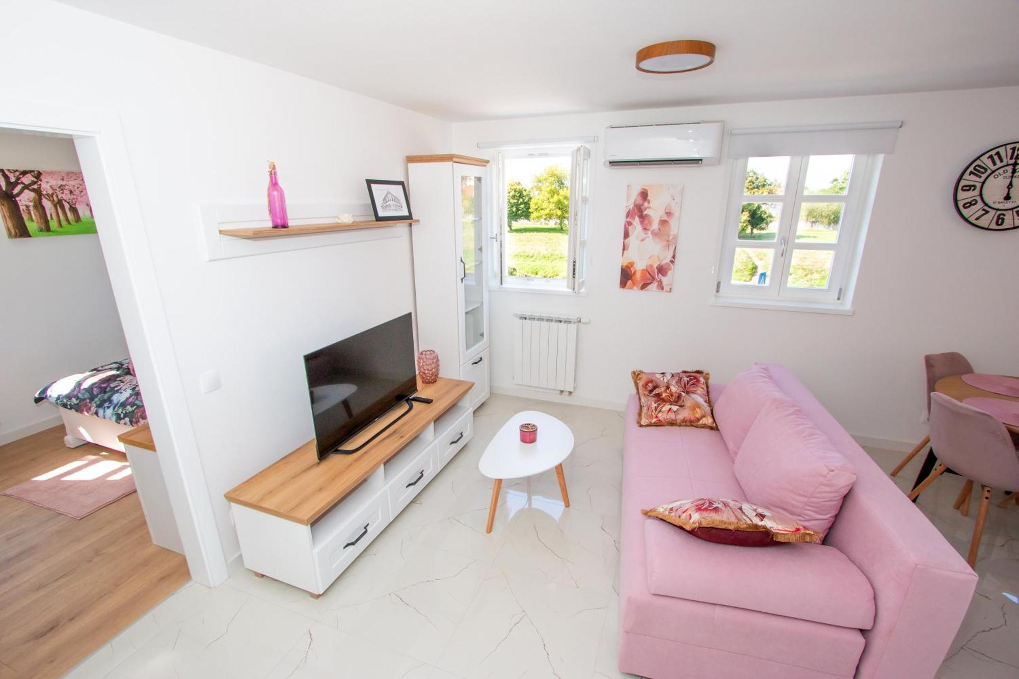 Apartmani Kac Károlyváros Kültér fotó
