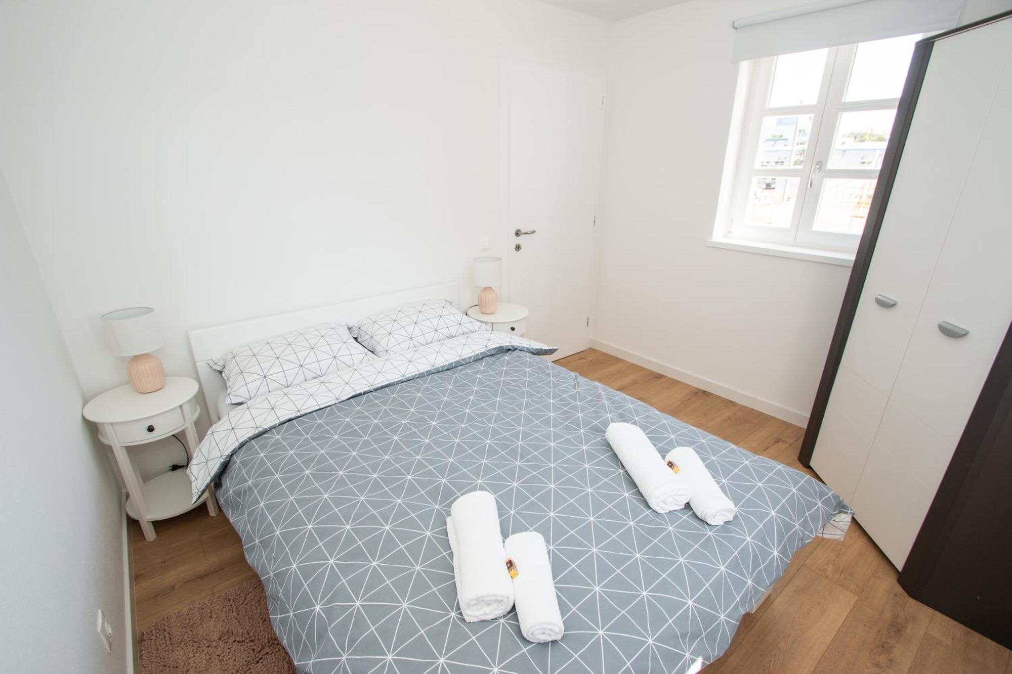 Apartmani Kac Károlyváros Kültér fotó